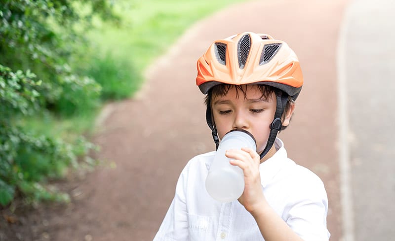 How to Keep Kids Hydrated This Summer – SheKnows